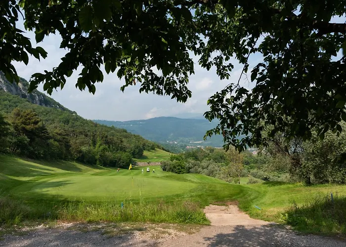 Golf Ca Degli Ulivi Hotel 4*