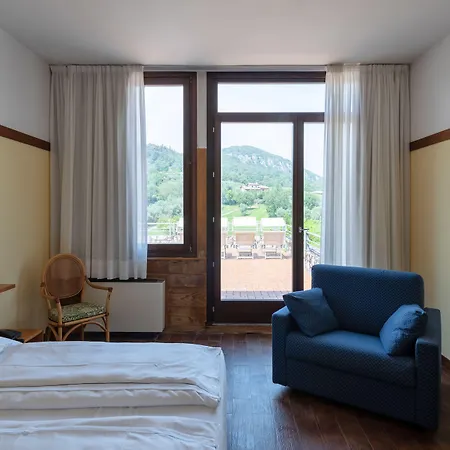 ホテル Golf Ca Degli Ulivi 4*