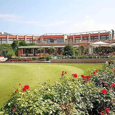 Golf Ca Degli Ulivi ホテル 4*