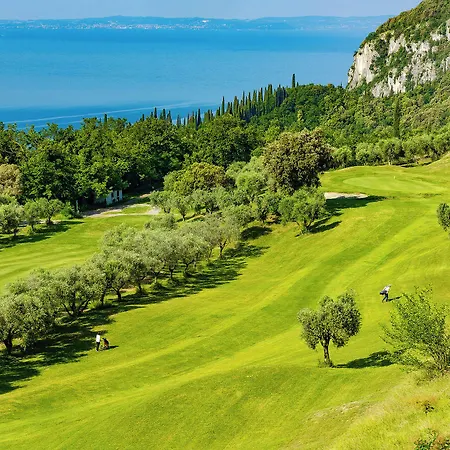 Golf Ca Degli Ulivi מלון 4*