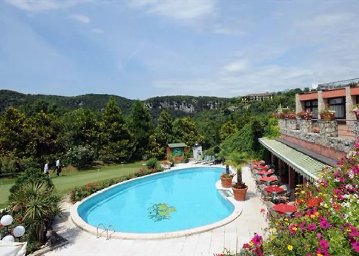 Golf Ca Degli Ulivi Hotel 4*